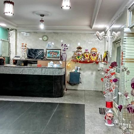 Goroomgo Star Inn Sea View Пури Екстериор снимка