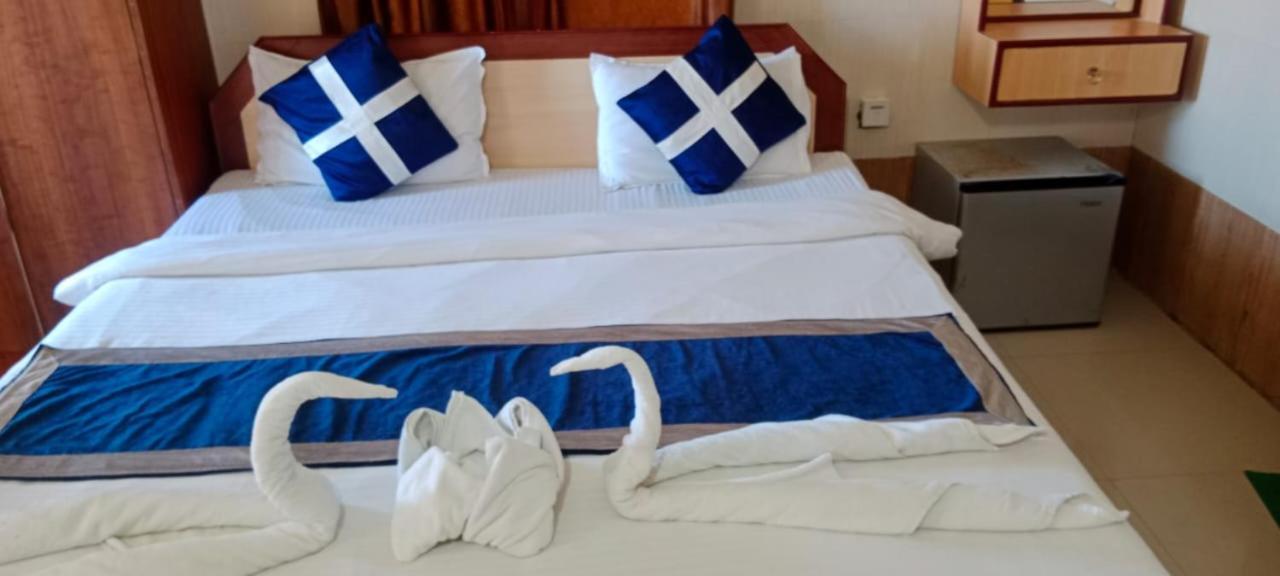 Goroomgo Star Inn Sea View Пури Екстериор снимка